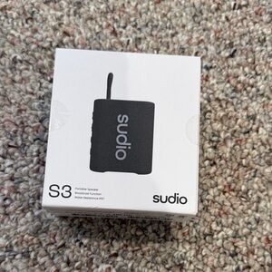 Studio S3 Compact Black Speaker